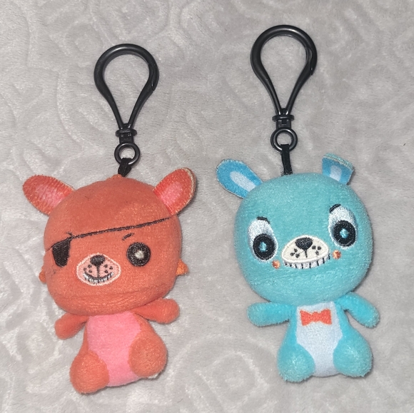 Other - FIVE NIGHTS AT FREDDY'S Funko Blind Bag Keychains Bonnie & Foxy Set of 2